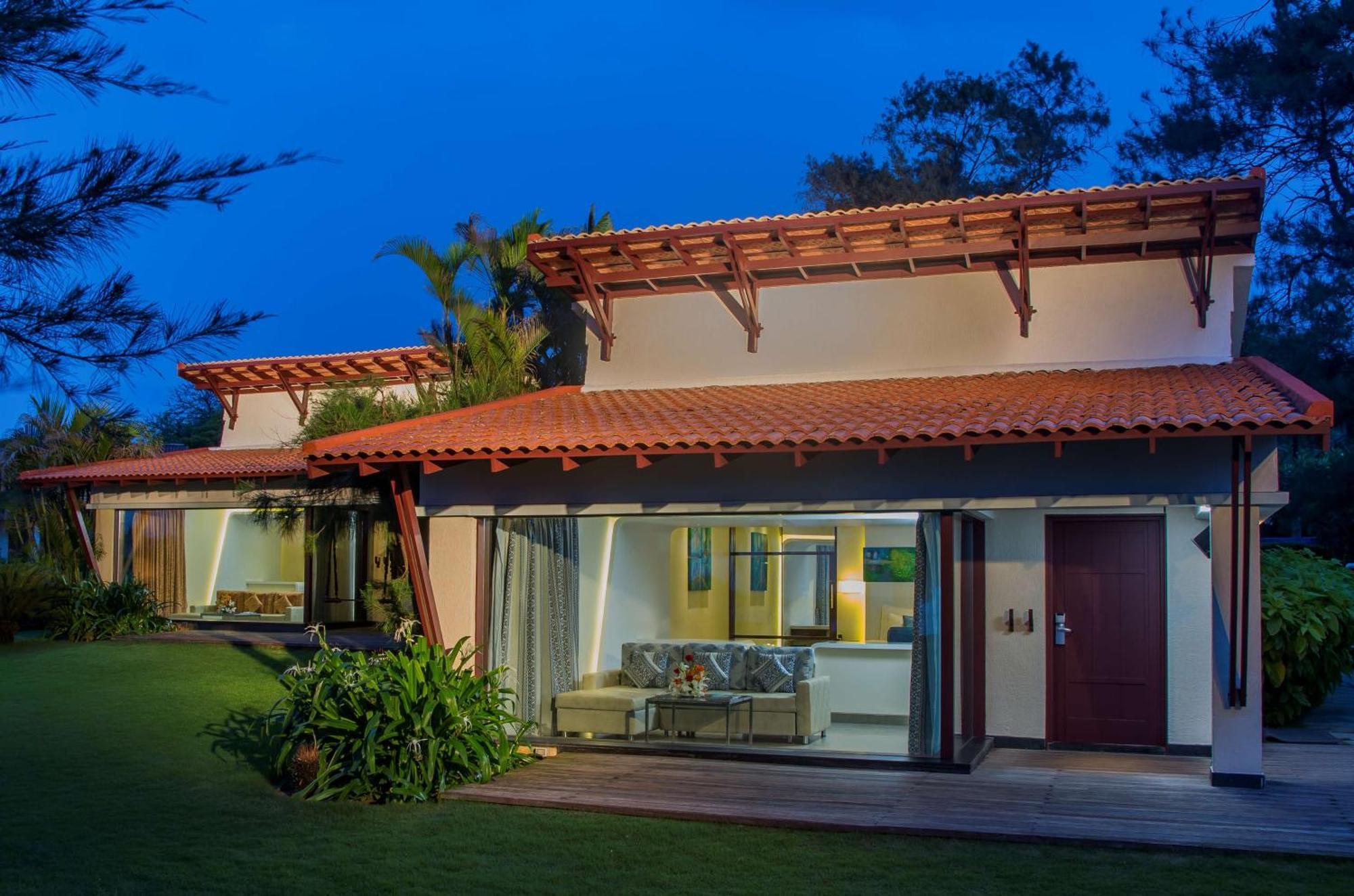 Radisson Blu Resort Temple Bay Mamallapuram Bagian luar foto