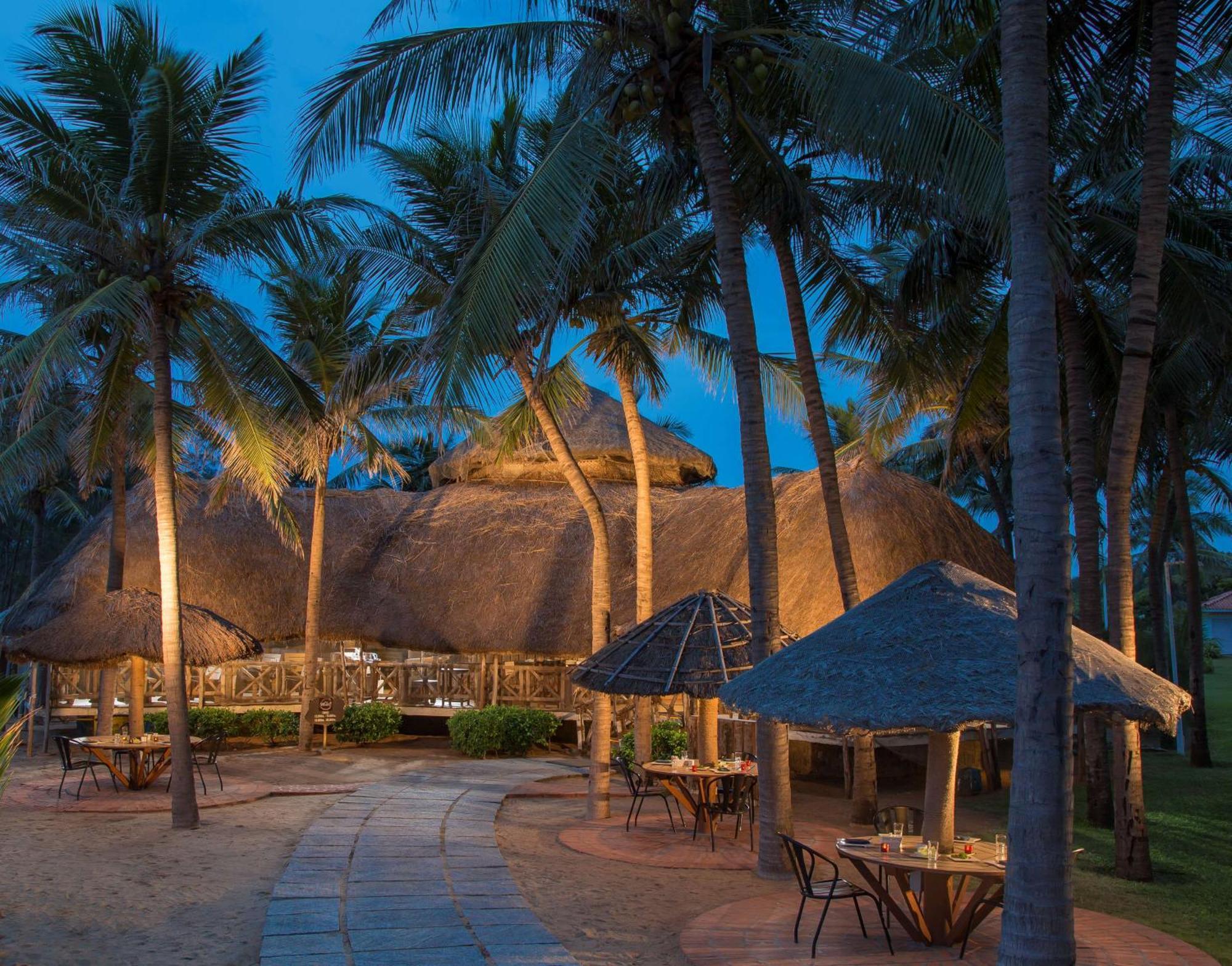 Radisson Blu Resort Temple Bay Mamallapuram Bagian luar foto